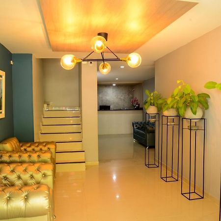 Hotel Quinta De Cabecera Bucaramanga Bagian luar foto