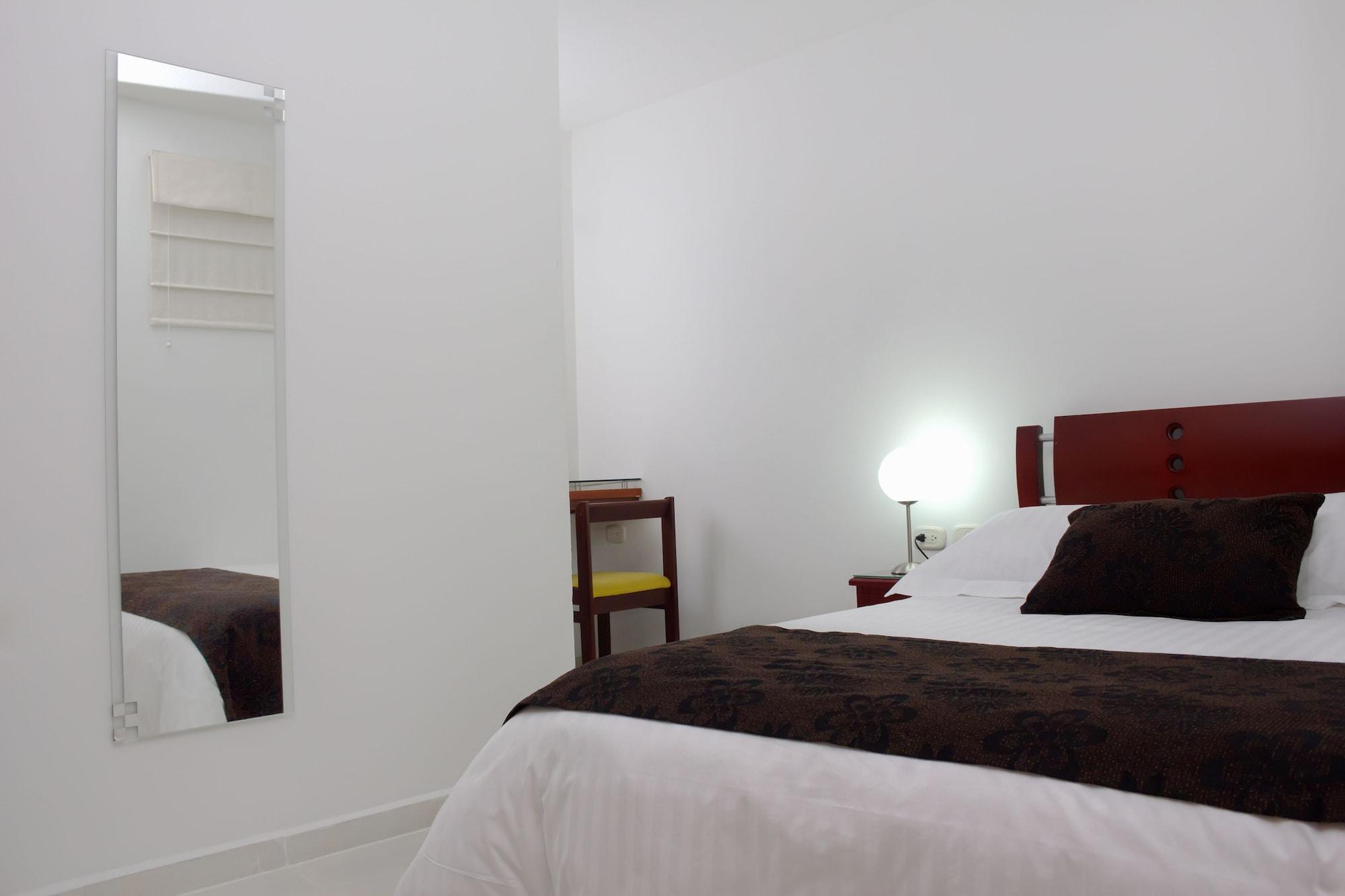 Hotel Quinta De Cabecera Bucaramanga Bagian luar foto