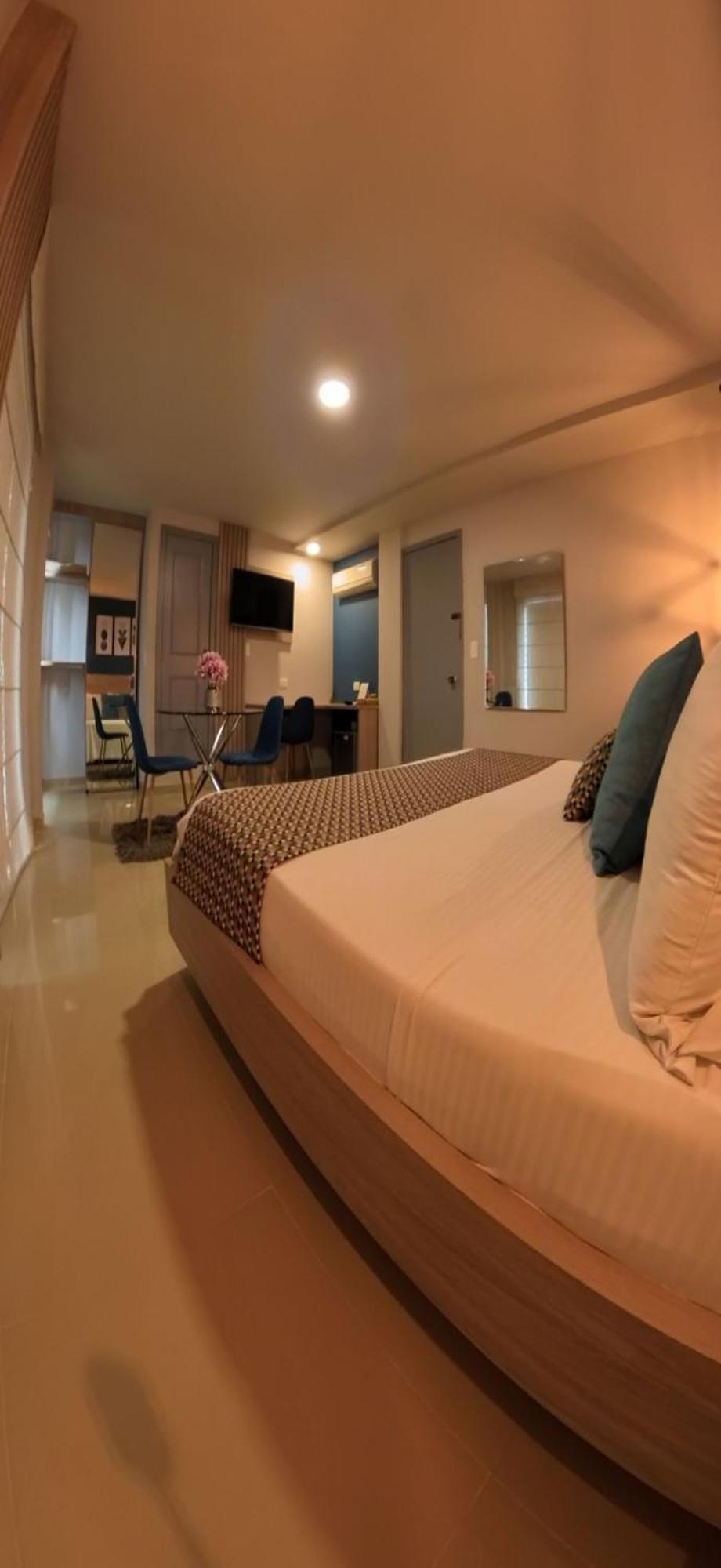 Hotel Quinta De Cabecera Bucaramanga Bagian luar foto
