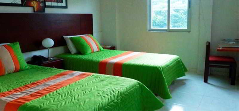 Hotel Quinta De Cabecera Bucaramanga Bagian luar foto