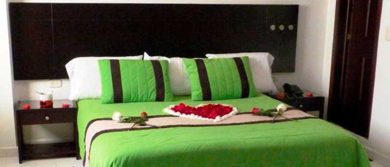 Hotel Quinta De Cabecera Bucaramanga Bagian luar foto