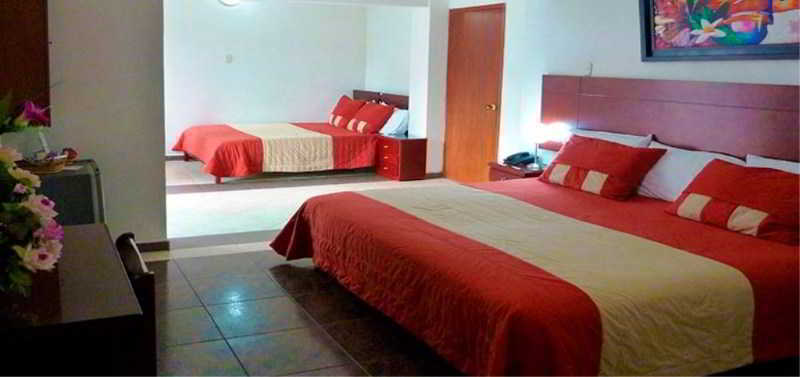 Hotel Quinta De Cabecera Bucaramanga Bagian luar foto